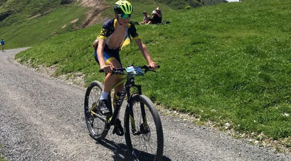 Emilio-Halbmeyer-ueberquert-als-Gesamt-4ter-die-Zielline-26.05.2018 Emilio-Halbmeyer-ueberquert-als-Gesamt-4ter-die-Zielline-26.05.2018